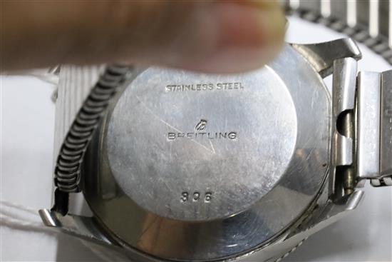 A gentlemans mid 1960s stainless steel Breitling Navitimer chronograph wristwatch, model no. 806,